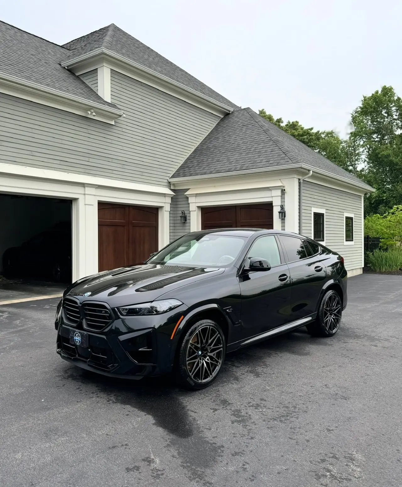 BMW X6M mobile detailing Spencer MA area